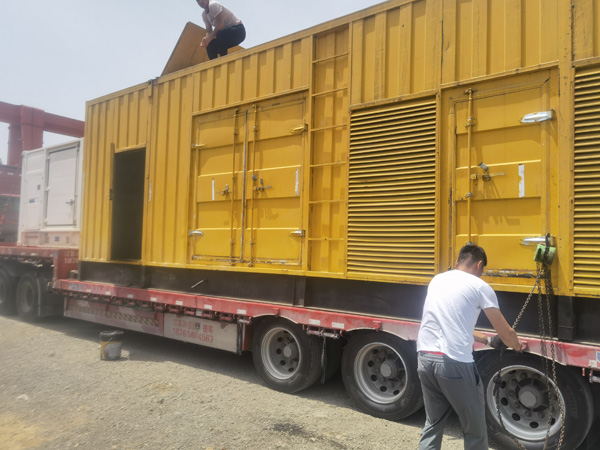 龙滚镇发电机出租100KW发电机需要什么规格的电缆线?